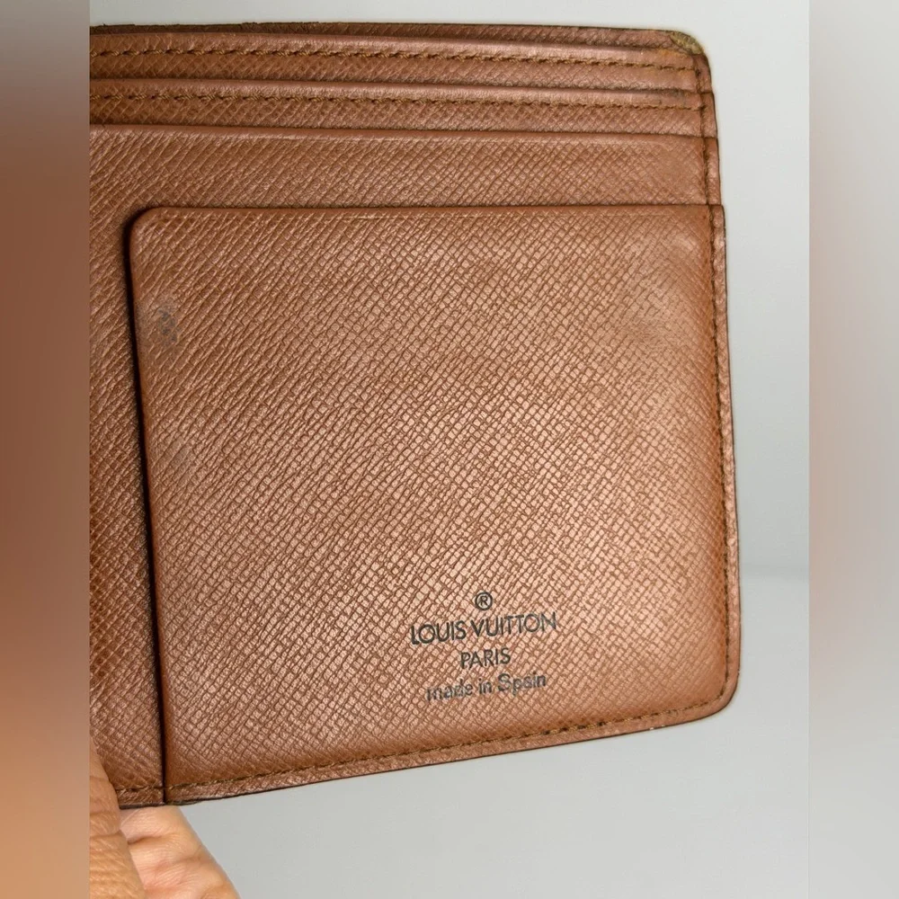 Louis Vuitton Monogram Bifold Wallet